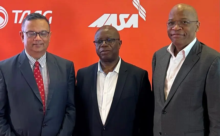 from left to right): Mr Joao Po Jorge, AASA Chair, Mr Aaron Munetsi, AASA CEO and Professor John Lamola, AASA Deputy Chair. Image: courtesy.